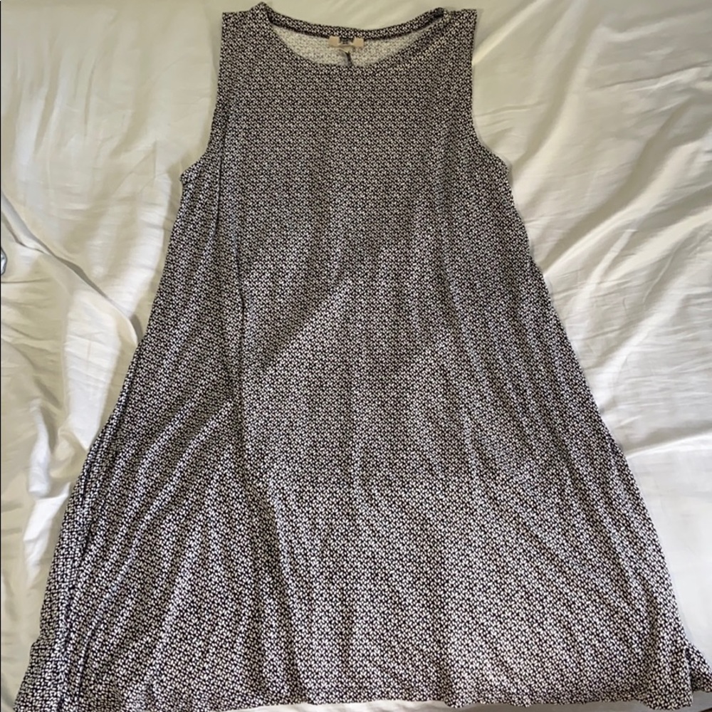 Women’s sundress (sleeveless)